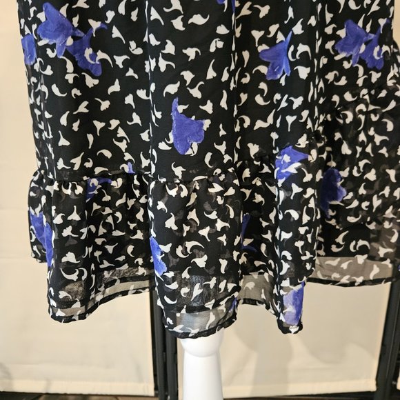 BCBGeneration Dress size XL Color Fallen petals - Picture 5 of 15